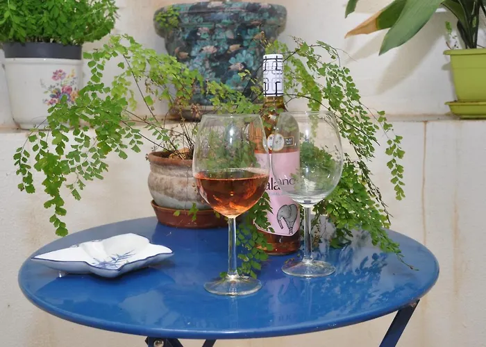 Private In St Julians Pembroke